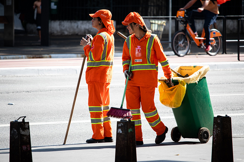 Servicio de Limpieza de Polígonos